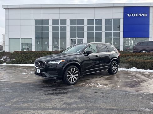 Certified 2023 Volvo XC90 B6 Core w/ Climate Package image 43