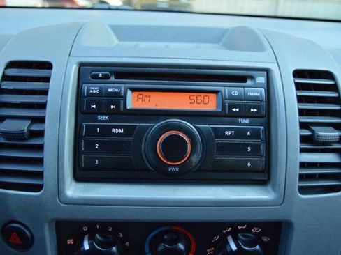 Used 2008 Nissan Frontier SE w/ SE Value Truck Pkg image 23