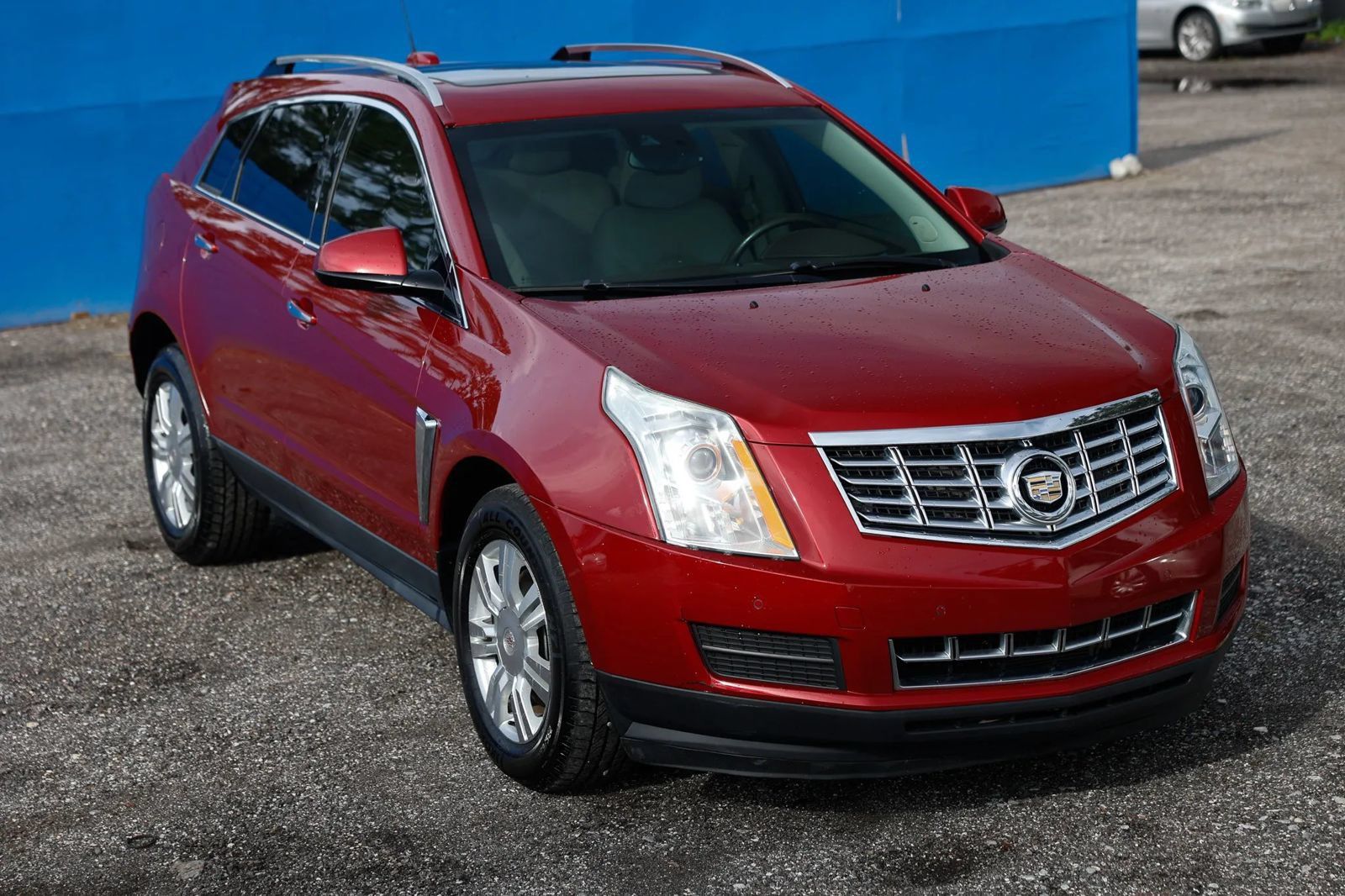 Used 2016 Cadillac SRX Luxury w/ Driver Awareness Package FWD image 9