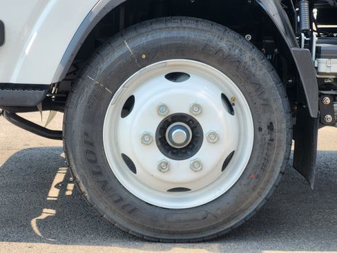 New 2026 Isuzu NPR RWD image 10