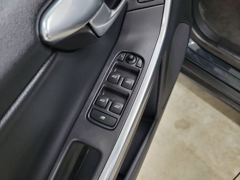 Used 2013 Volvo XC60 3.2 image 20