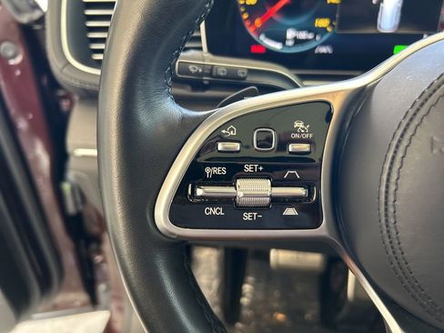 Used 2023 Mercedes-Benz Maybach GLS 600 4MATIC image 65