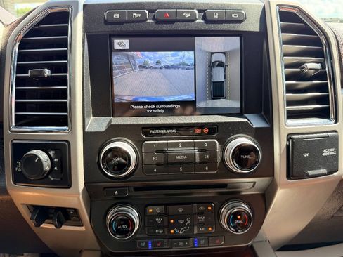 Used 2018 Ford F250 King Ranch w/ King Ranch Ultimate Package AWD/4WD image 27