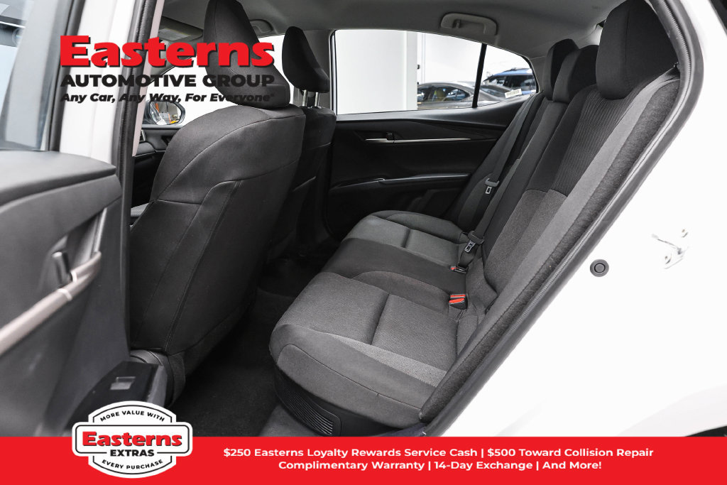 Used 2025 Toyota Camry LE FWD image 21