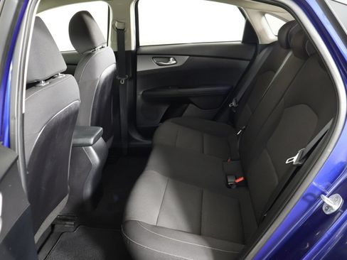 Used 2019 Kia Forte LXS FWD image 29