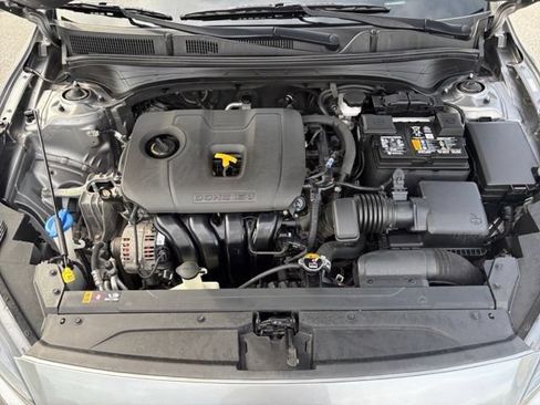 Used 2023 Kia Forte LXS FWD image 28