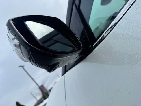 Used 2020 Nissan Maxima SR w/ Sport Mat Group image 17