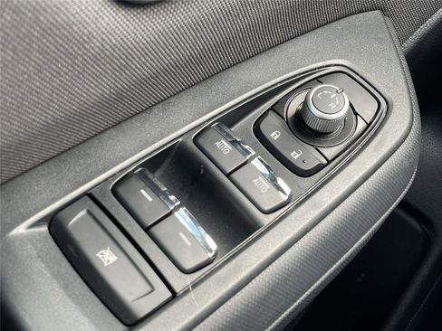 Certified 2025 Subaru Forester Premium AWD/4WD image 27
