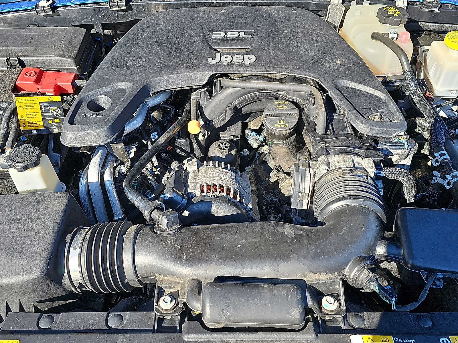 Used 2021 Jeep Gladiator Sport AWD/4WD image 27