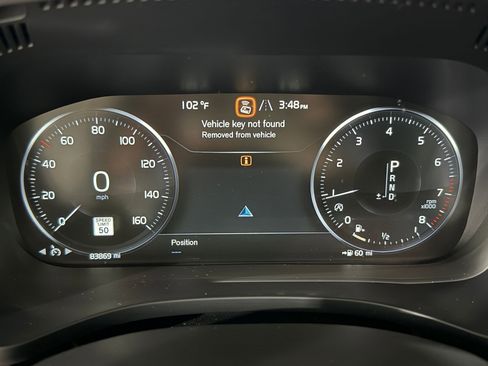 Used 2019 Volvo XC60 T5 Inscription w/ Protection Package Premier image 17