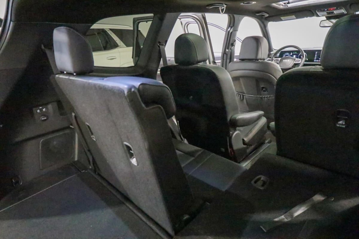 Used 2024 Kia Telluride SX X-Pro AWD/4WD image 28