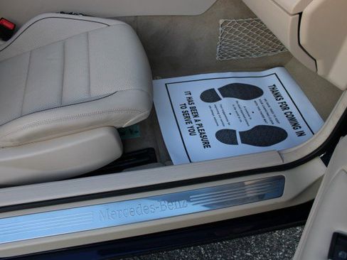 Used 2014 Mercedes-Benz E 350 Cabriolet image 36