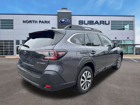 Certified 2024 Subaru Outback Premium w/ Popular Package #1A image 3