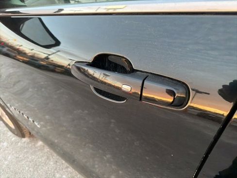 Used 2020 Chevrolet Equinox LT image 33