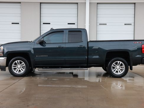 Used 2019 Chevrolet Silverado 1500 LT w/ All Star Edition AWD/4WD image 4