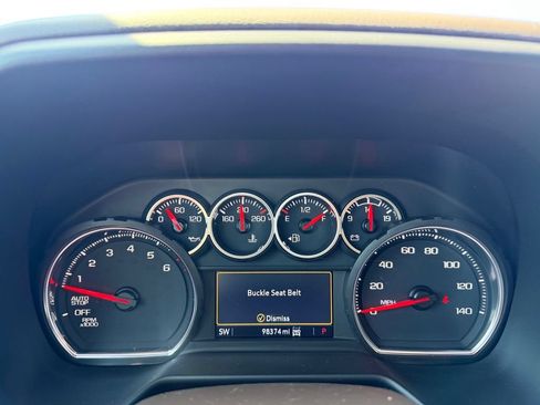 Used 2021 Chevrolet Tahoe Z71 w/ Luxury Package AWD/4WD image 10