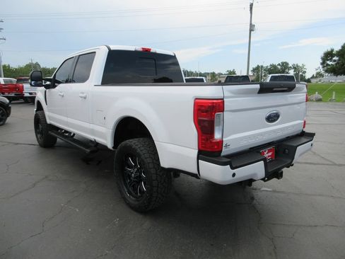 Used 2019 Ford F350 Lariat AWD/4WD image 10