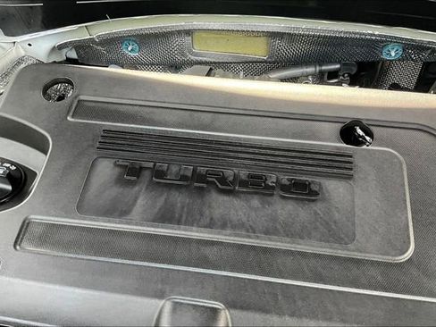 Used 2023 Buick Envision Essence image 30