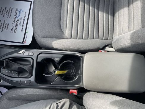 Used 2025 Kia K4 EX FWD image 21