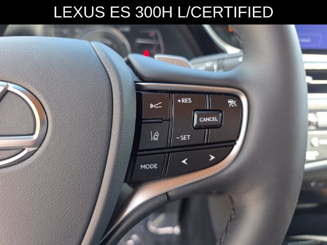 Used 2025 Lexus ES 300h w/ Premium Package FWD image 28