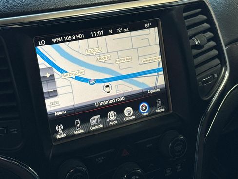 Used 2016 Jeep Grand Cherokee Limited RWD image 22