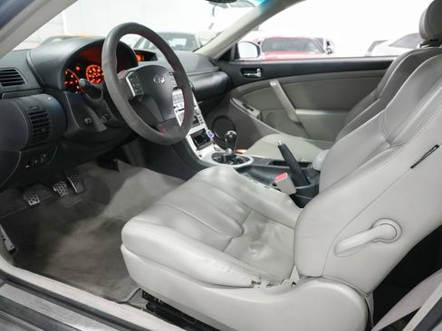 Used 2005 INFINITI G35 Coupe w/ (P01) Premium Pkg RWD image 9
