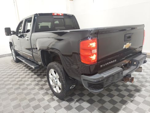 Used 2019 Chevrolet Silverado 2500 LTZ w/ Custom Sport Edition AWD/4WD image 2