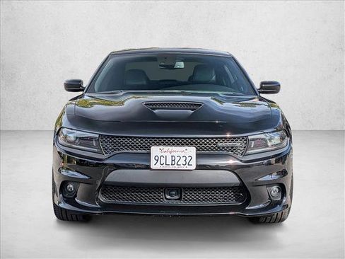 Used 2022 Dodge Charger R/T w/ Plus Group RWD image 3