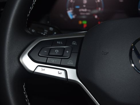 New 2026 Volkswagen Tiguan S image 6