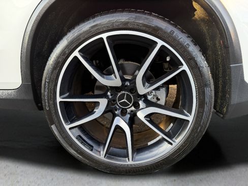 Used 2019 Mercedes-Benz GLC 43 AMG AMG GLC 43 image 19