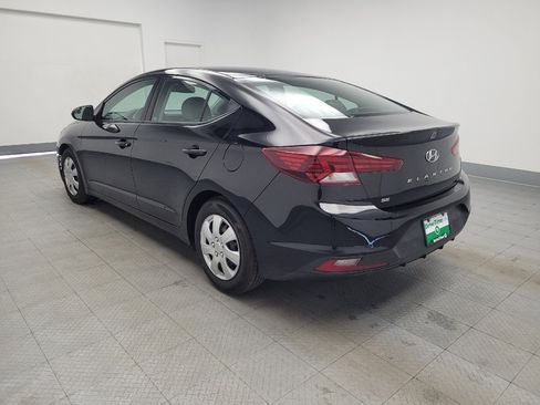 Used 2020 Hyundai Elantra SE image 5