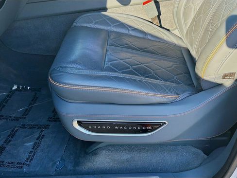 Used 2024 Jeep Grand Wagoneer Series III w/ Rear Seat Video Group 1 image 18