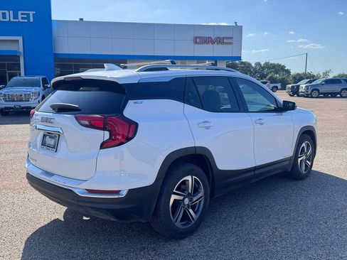 Used 2020 GMC Terrain SLT FWD image 3