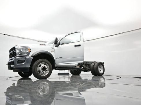Used 2023 RAM 4500 SLT w/ Quick Order Package 2YG SLT RWD image 52