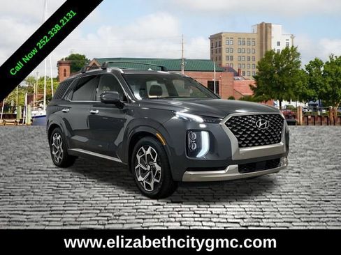 Used 2022 Hyundai Palisade Calligraphy w/ Winter Package image 1