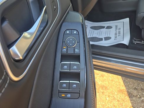 New 2026 Nissan Rogue Platinum w/ Platinum Premium Package image 11