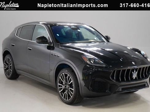 Used 2025 Maserati Grecale GT image 1