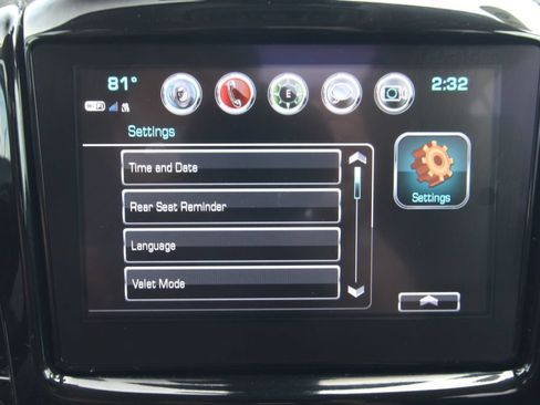 Used 2019 Chevrolet Traverse LT w/ LPO, Blackout Package AWD/4WD image 35