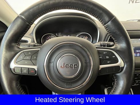 Used 2020 Jeep Compass Latitude w/ Cold Weather Group AWD/4WD image 10
