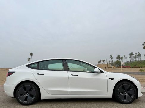 Used 2022 Tesla Model 3 Long Range image 5