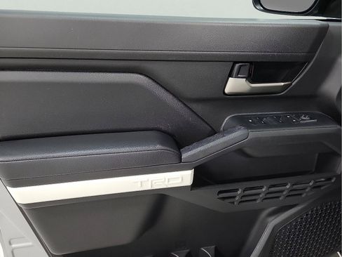 Used 2024 Toyota Tacoma TRD Off-Road image 13