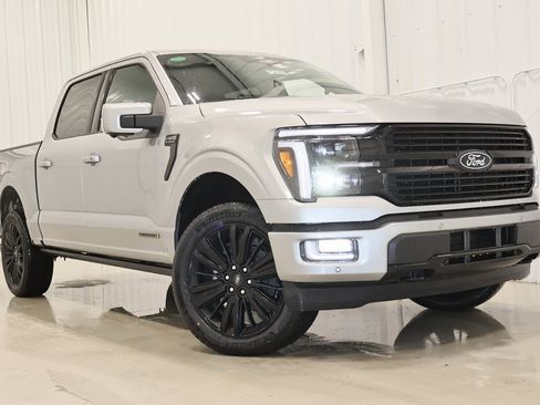 New 2025 Ford F150 Platinum w/ Equipment Group 702A High image 37