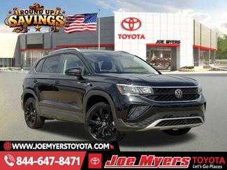 Used 2024 Volkswagen Taos SE video 1