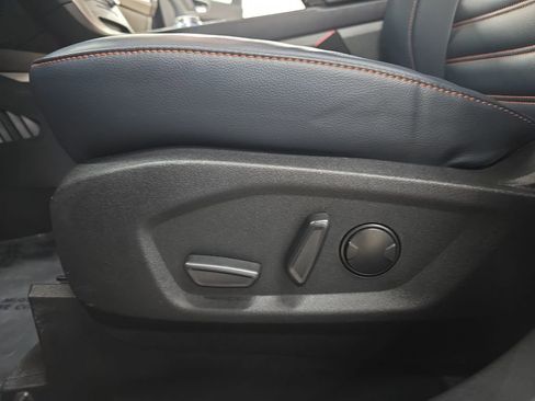 Used 2024 Ford Edge SEL w/ Sport Appearance Package AWD/4WD image 29