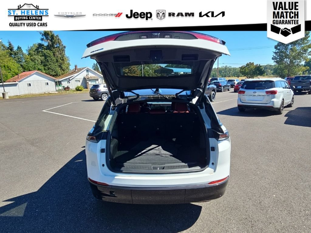 Used 2024 Jeep Wagoneer Limited AWD/4WD image 39