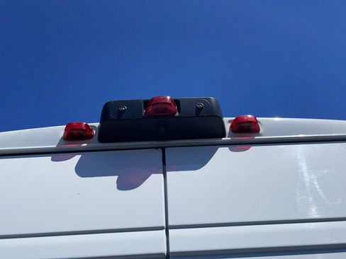Used 2023 RAM ProMaster 2500 w/ Convenience Group FWD image 35