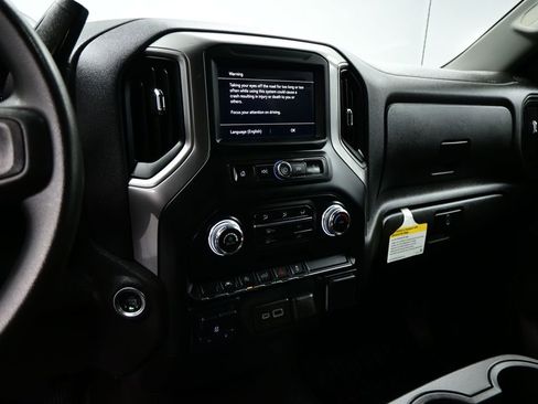 Used 2024 GMC Sierra 1500 Pro w/ Pro Value Package AWD/4WD image 17