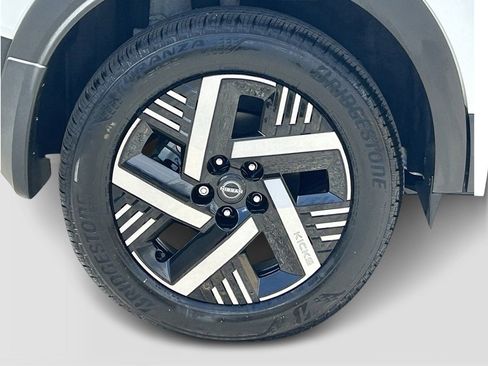 New 2026 Nissan Kicks SV FWD image 7
