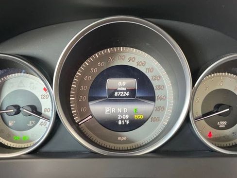 Used 2014 Mercedes-Benz C 300 4MATIC Sedan image 37