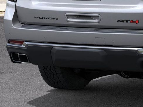 New 2026 GMC Yukon AT4 image 14